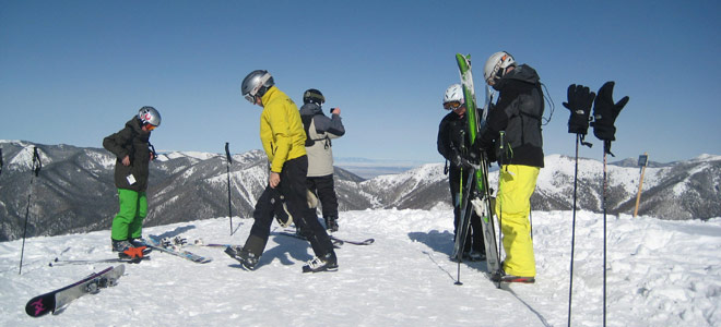 Skiers in Taos